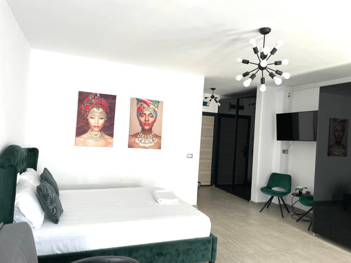 Nicolas By Alezzii Beach Apartament Studio Năvodari Екстериор снимка