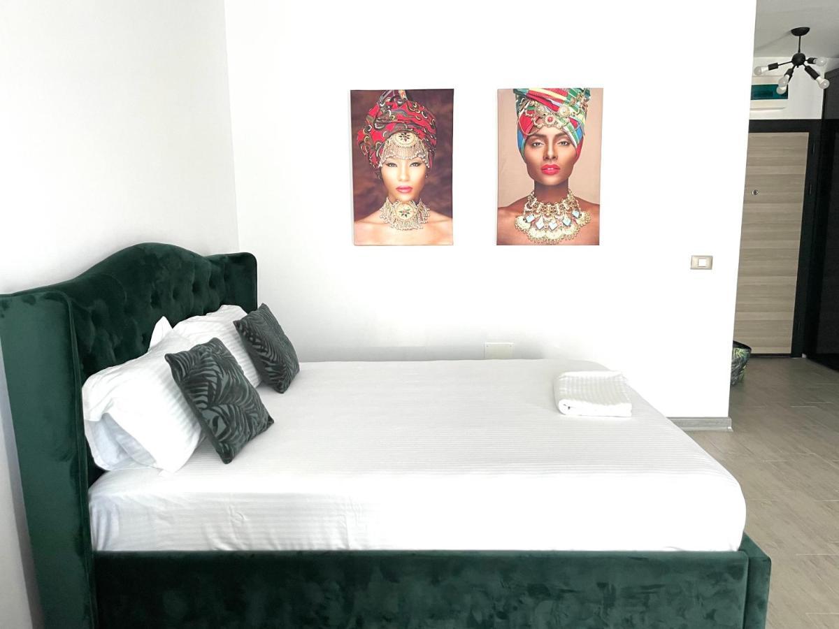 Nicolas By Alezzii Beach Apartament Studio Năvodari Екстериор снимка