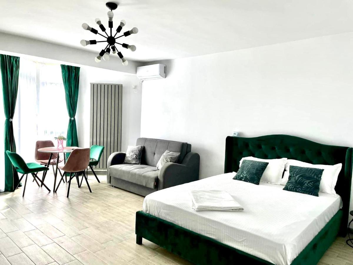 Nicolas By Alezzii Beach Apartament Studio Năvodari Екстериор снимка