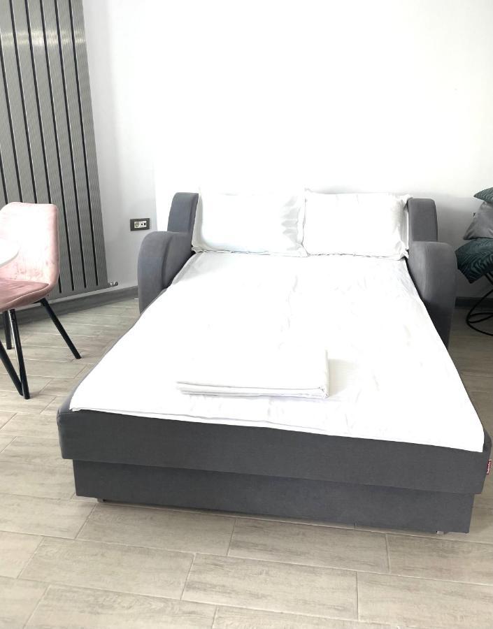 Nicolas By Alezzii Beach Apartament Studio Năvodari Екстериор снимка