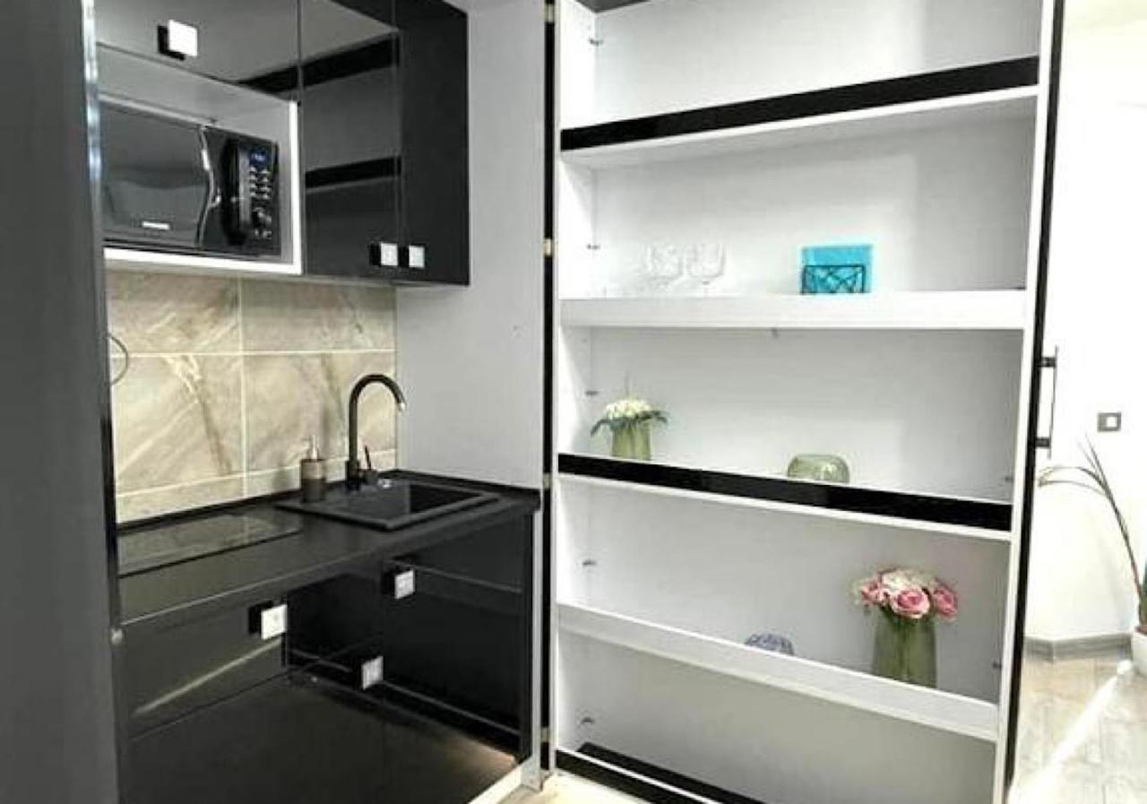 Nicolas By Alezzii Beach Apartament Studio Năvodari Екстериор снимка
