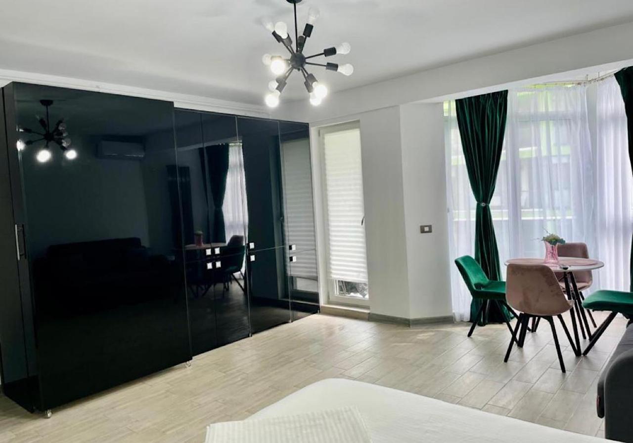 Nicolas By Alezzii Beach Apartament Studio Năvodari Екстериор снимка
