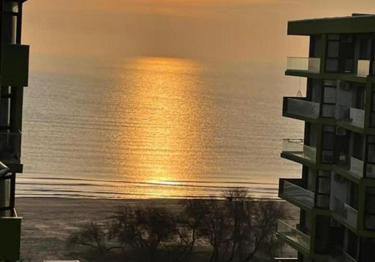 Nicolas By Alezzii Beach Apartament Studio Năvodari Екстериор снимка